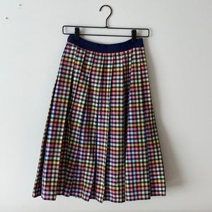 1901 colorful plaid skirt size 2. Like new.